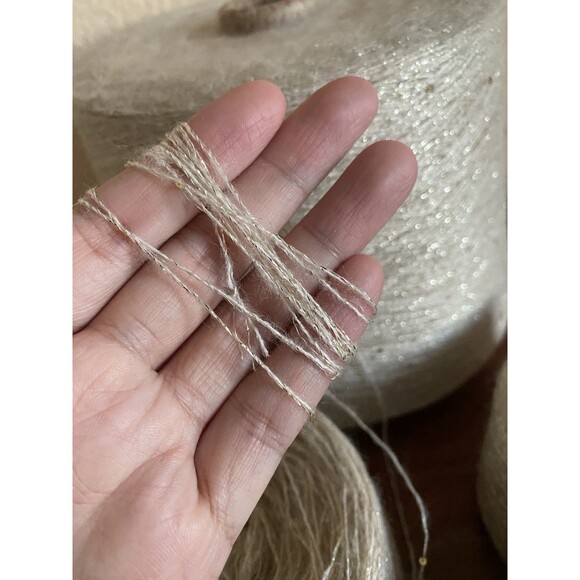 Fancy Soft 4 Skeins Light Beige Gold Sequins Gold Glitter 200g Total #453 - Picture 2 of 4